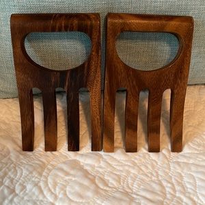 Set of wood Salad Claws made in Thailand